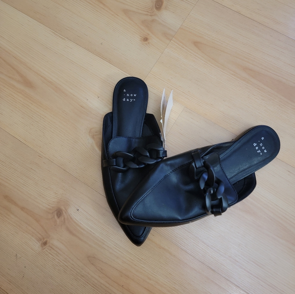 Women sandals